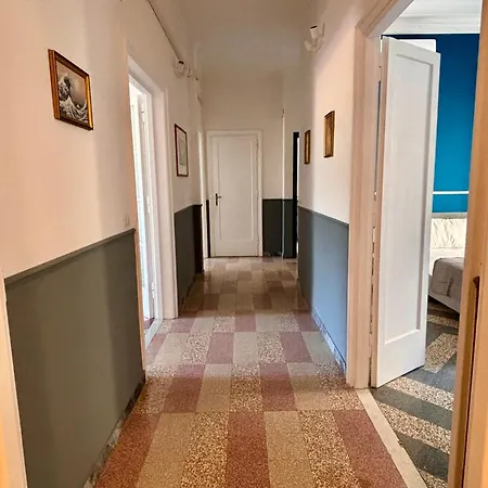 The Place Strozzi דירה *