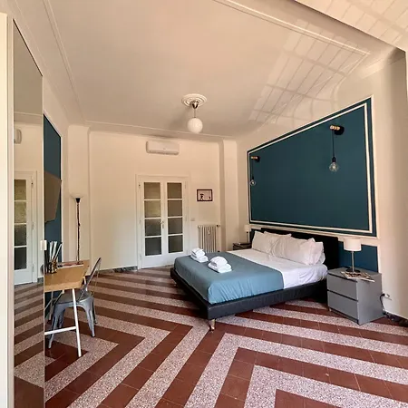 The Place Strozzi Daire