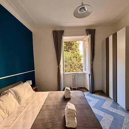 The Place Strozzi Daire *